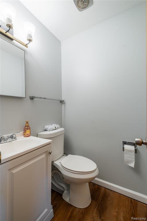 4240 Sheridan Road Property Photo 26