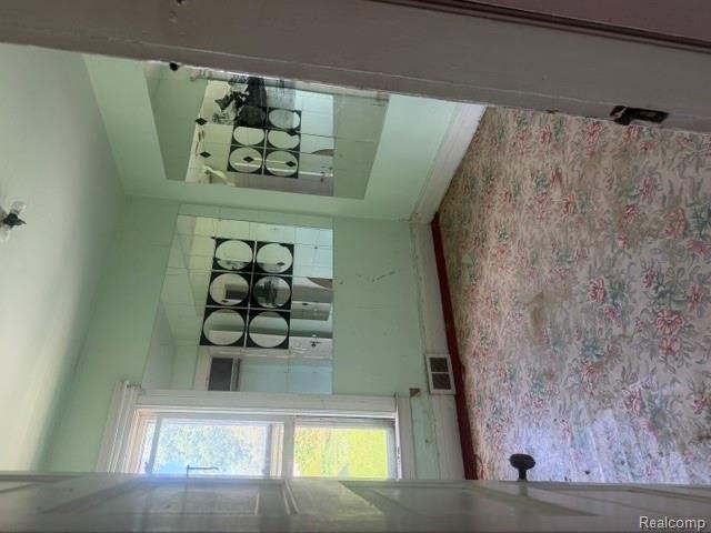 4246 Wabash Street Property Photo 9