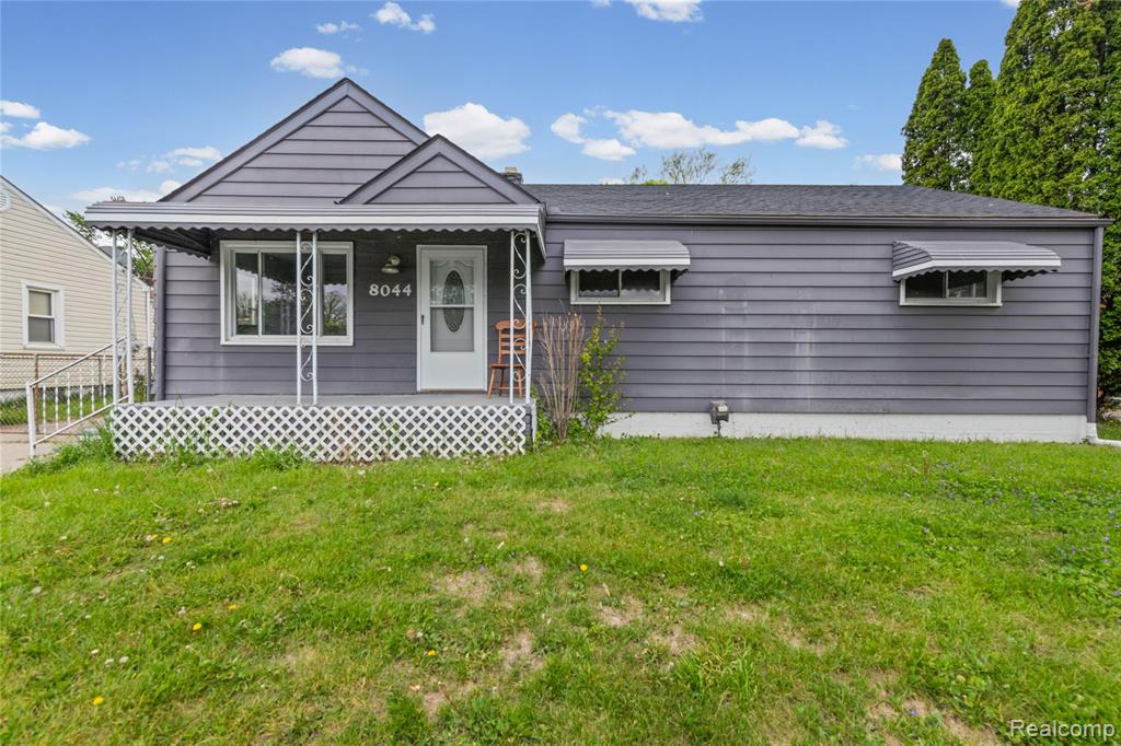 8044 Pelham Road Property Photo 3