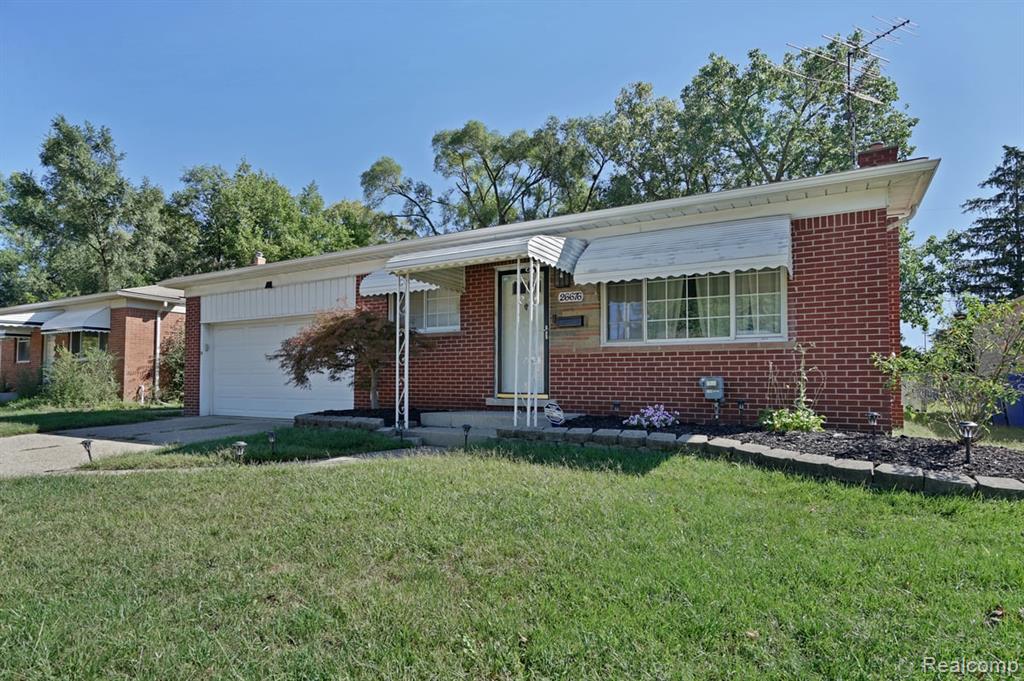 26676 Richard Drive Property Photo 3