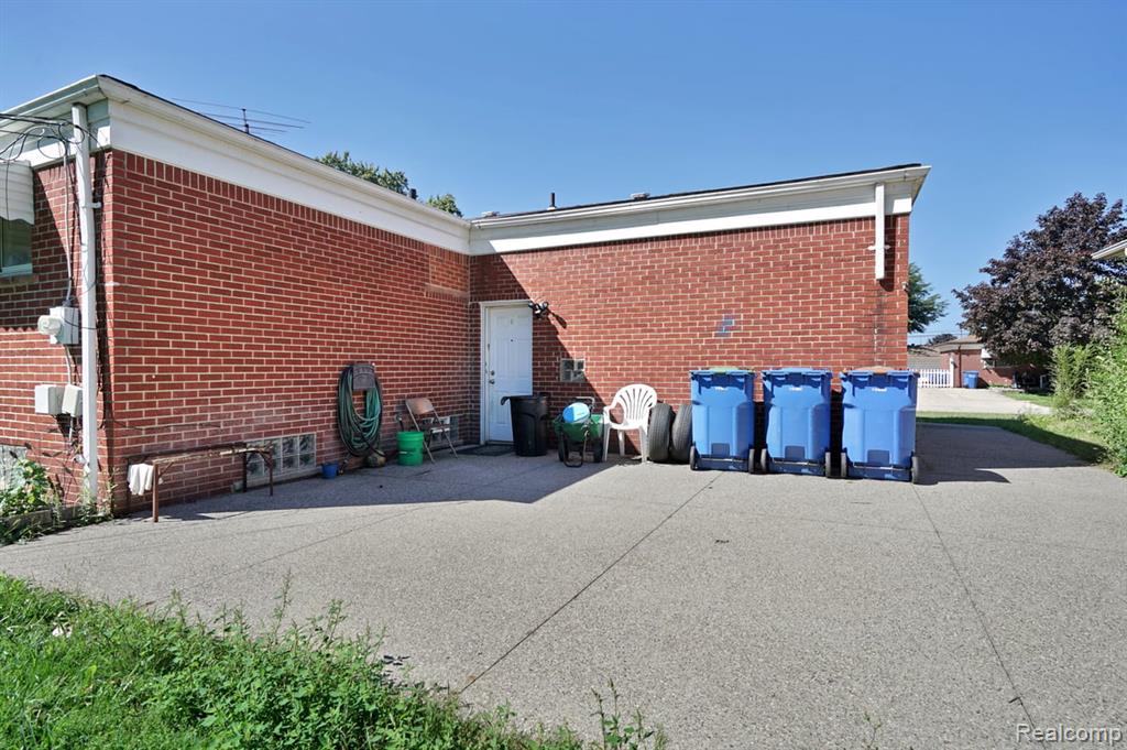 26676 Richard Drive Property Photo 23