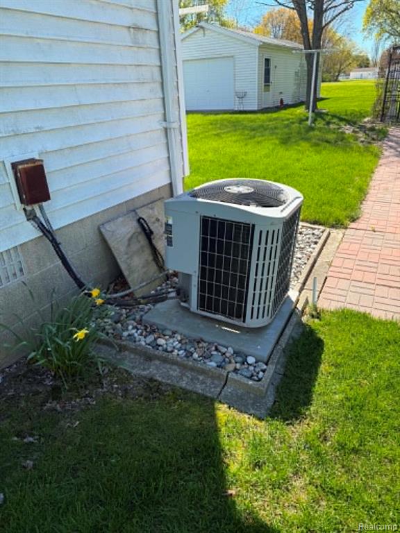 8541 Adams Street Property Photo 12