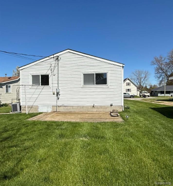 8541 Adams Street Property Photo 15