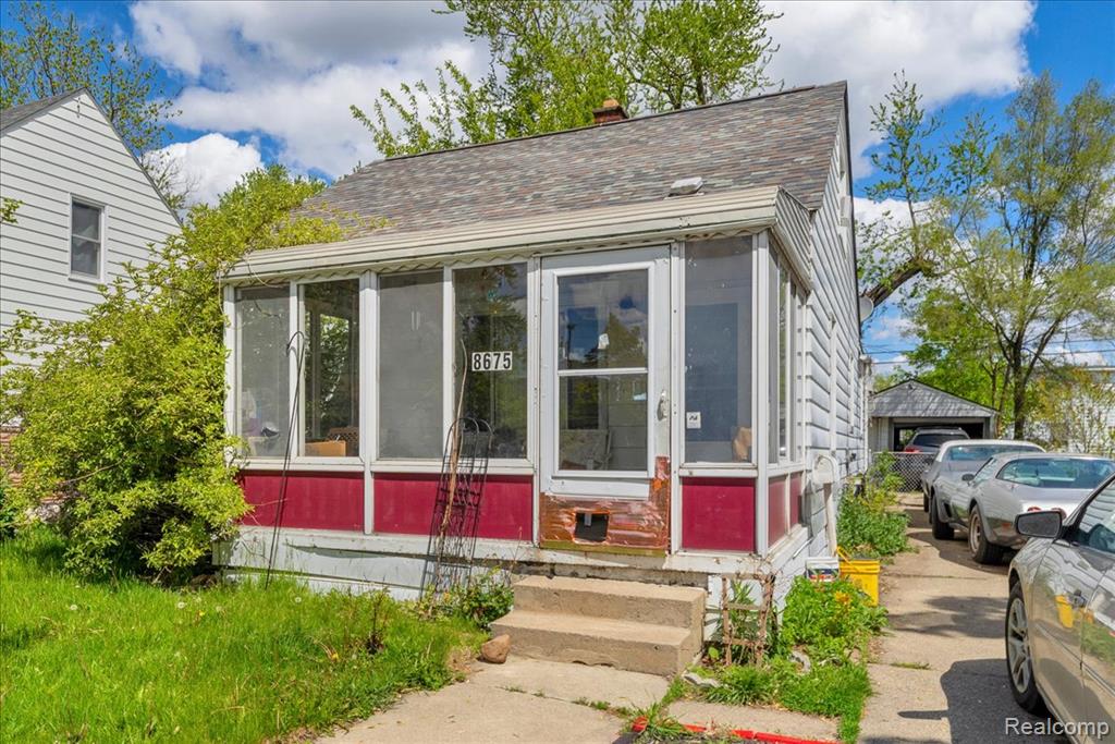 8675 Paige Avenue Property Photo 1