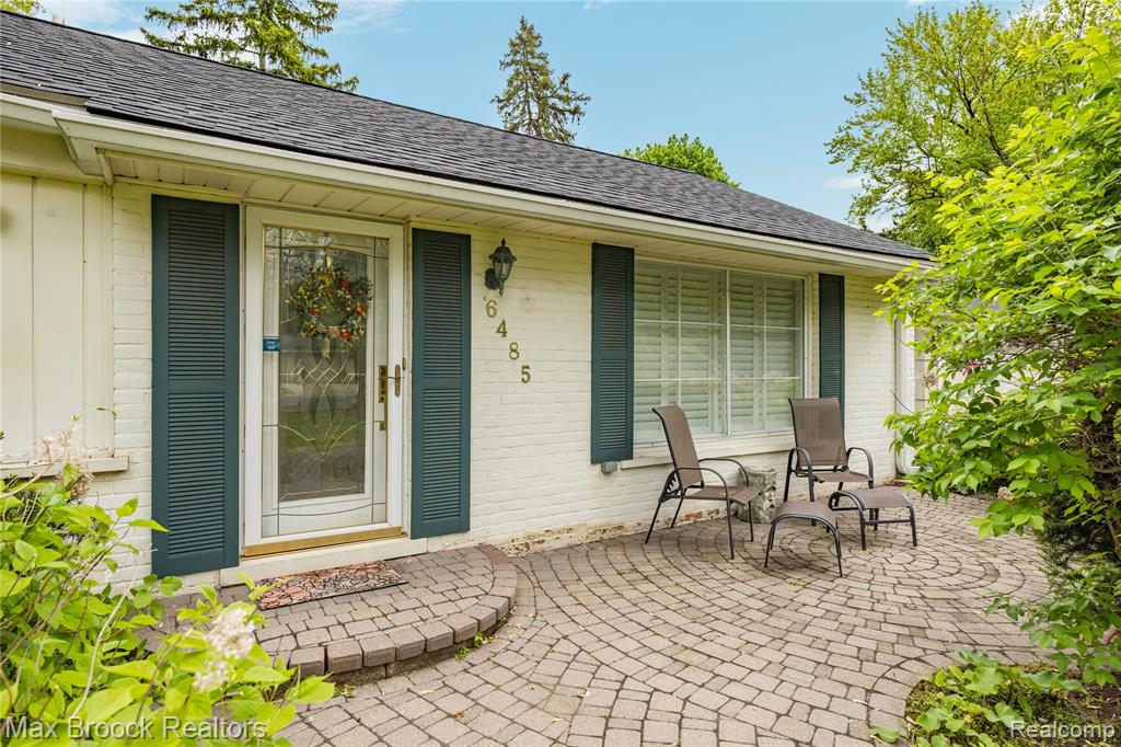 6485 Thurber Road Property Photo 2