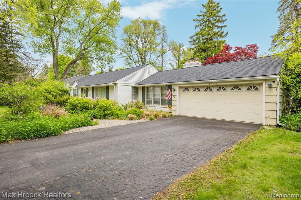 6485 Thurber Road Property Photo 3