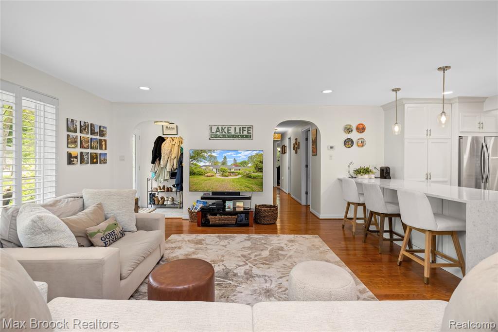 6485 Thurber Road Property Photo 11