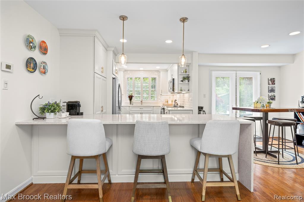 6485 Thurber Road Property Photo 16