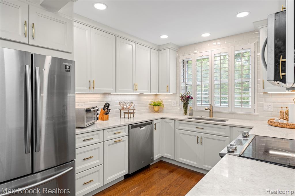 6485 Thurber Road Property Photo 20