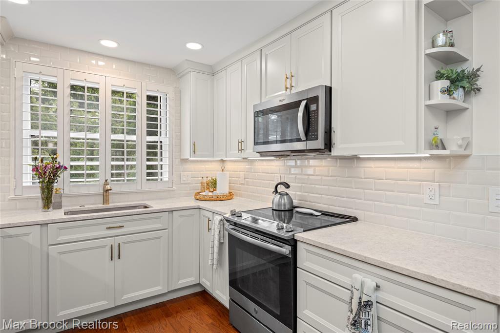 6485 Thurber Road Property Photo 21