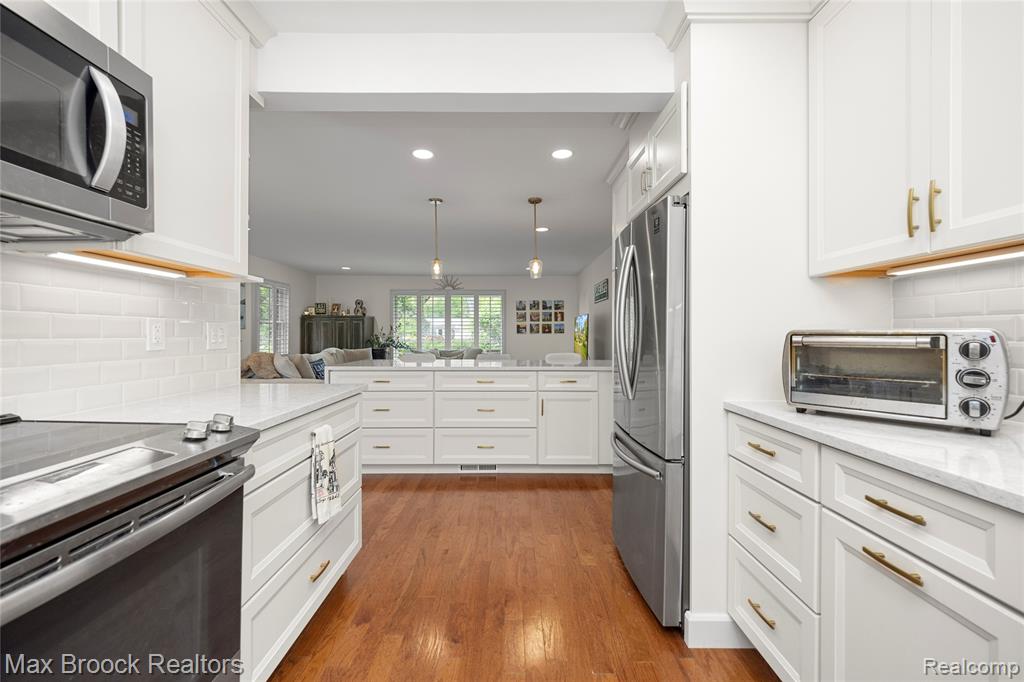 6485 Thurber Road Property Photo 24