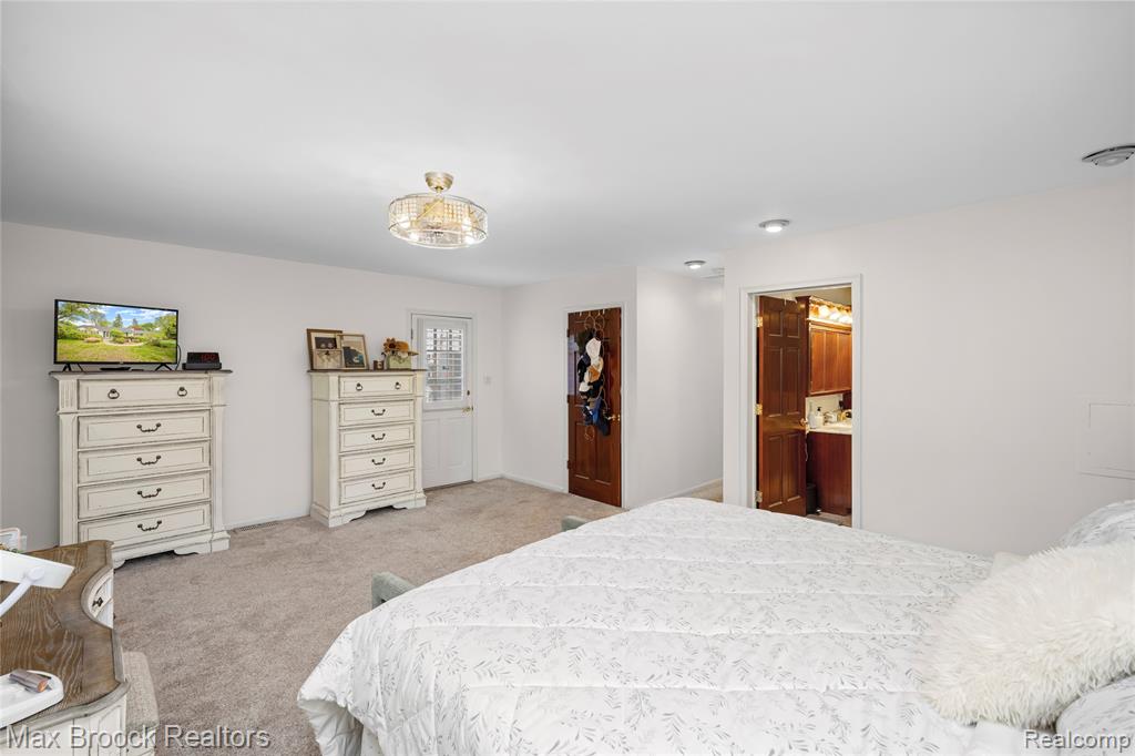 6485 Thurber Road Property Photo 43