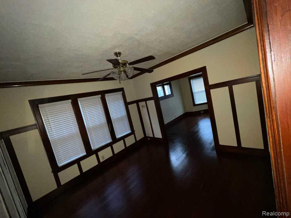 4045 Virginia Park Property Photo 2