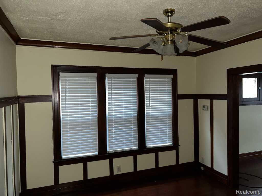 4045 Virginia Park Property Photo 3