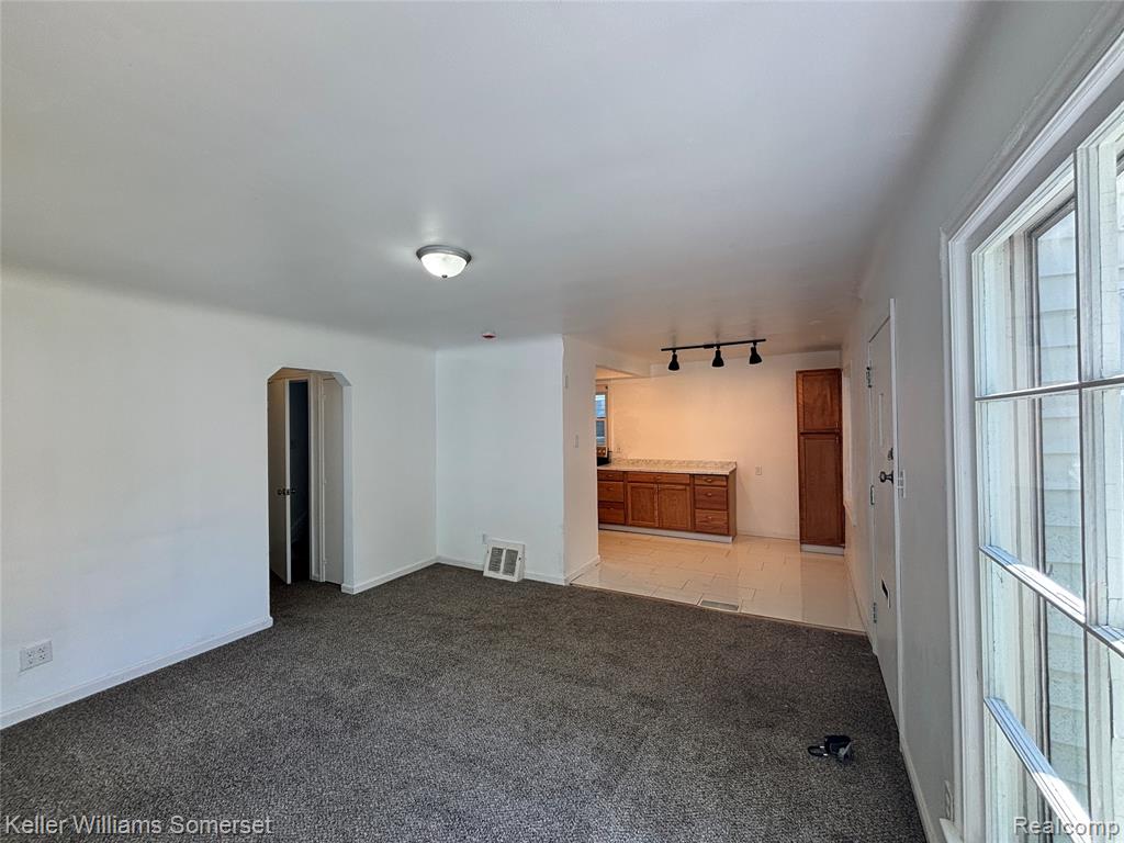 18350 Codding Street Property Photo 3