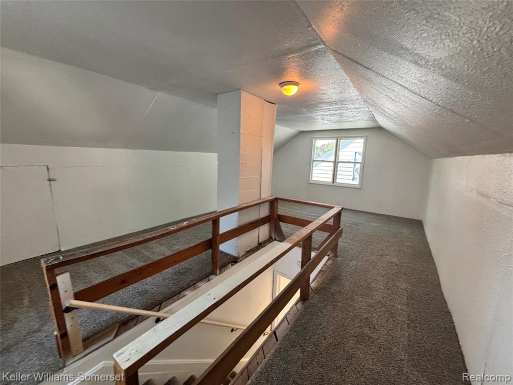 18350 Codding Street Property Photo 10