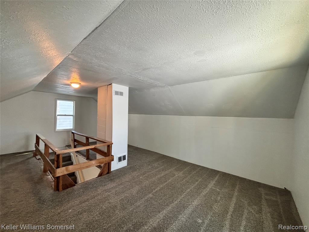 18350 Codding Street Property Photo 11