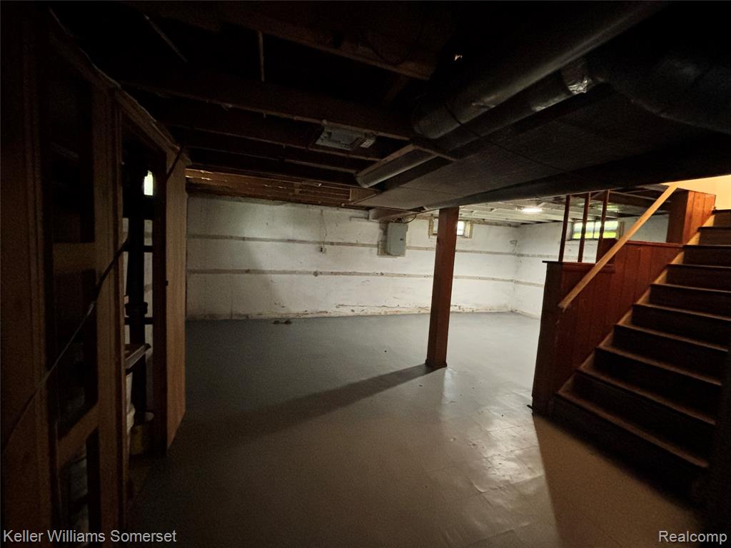 18350 Codding Street Property Photo 12