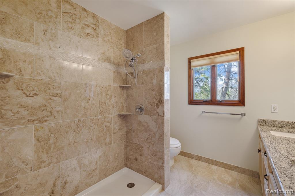 4425 Bethuy Road Property Photo 33