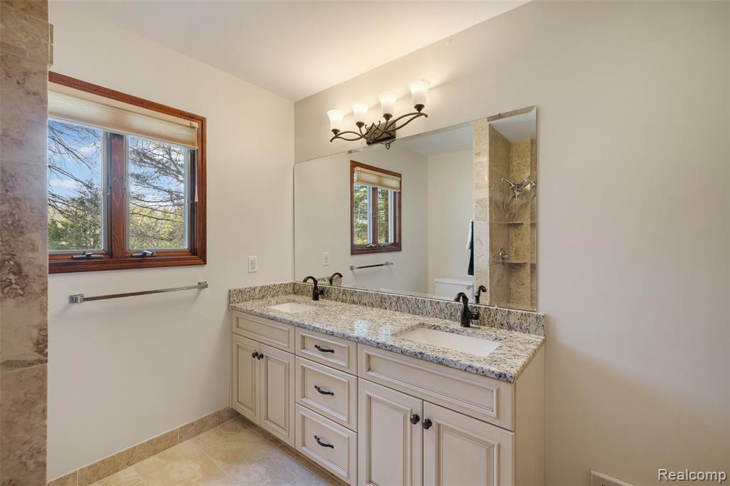 4425 Bethuy Road Property Photo 34