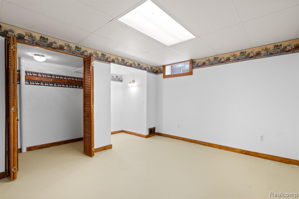 7540 Dexter Pinckney Road Property Photo 47
