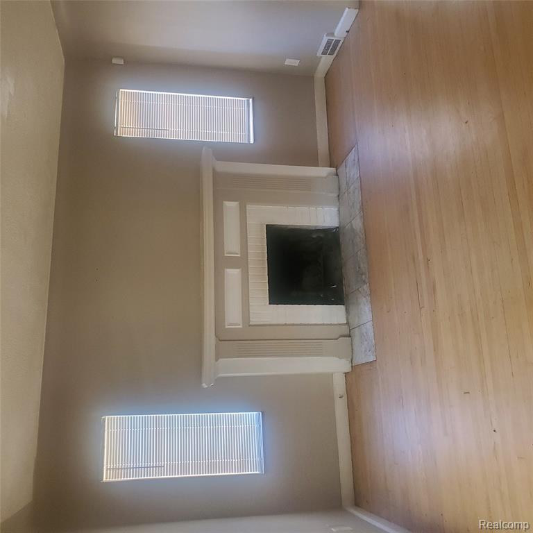 20220 Spencer Street Property Photo 2