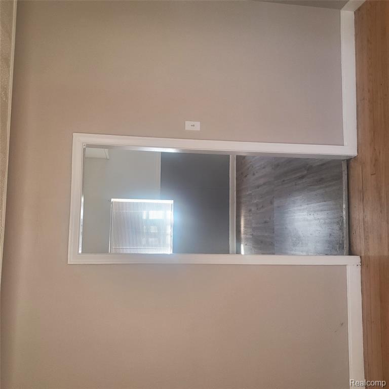 20220 Spencer Street Property Photo 5