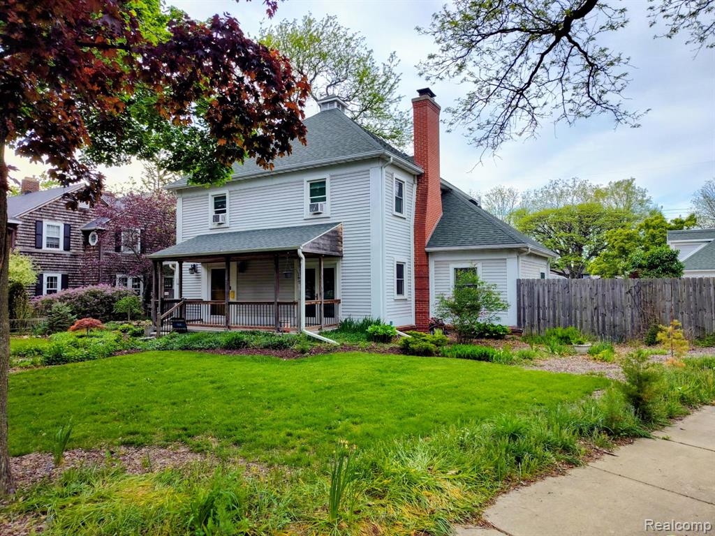 1404 Harvard Road Property Photo 1
