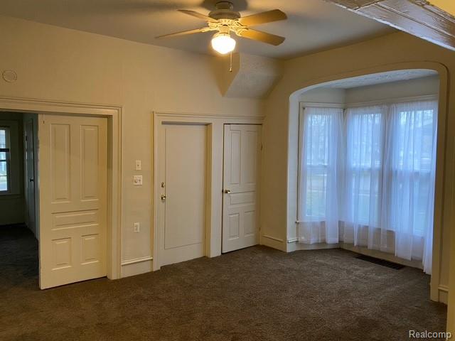 504 E Clinton Street Property Photo 5