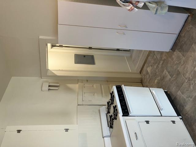 504 E Clinton Street Property Photo 19