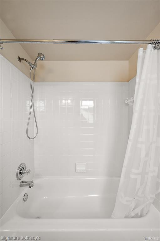 42280 Locklin Drive Property Photo 29