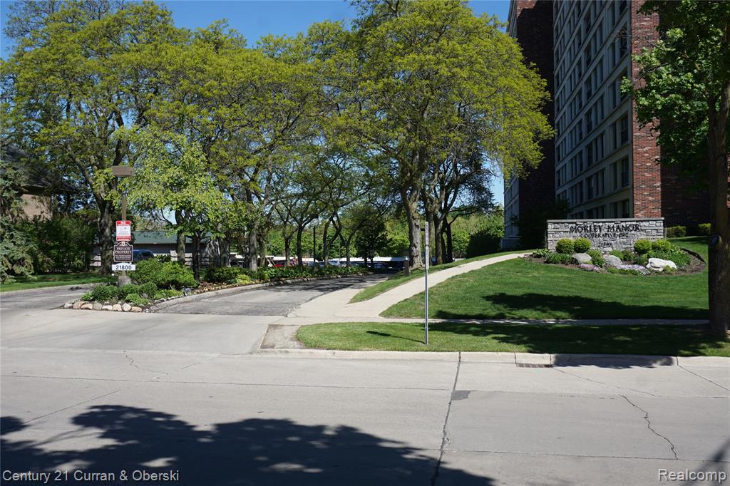 21800 Morley Avenue Property Photo 2