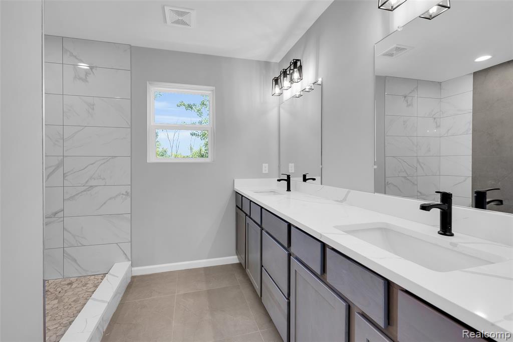 10010 Santa Lucia Court Property Photo 26