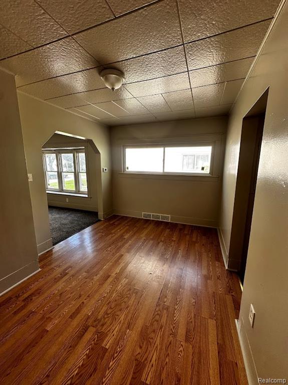 838 Clinton Street Property Photo 6