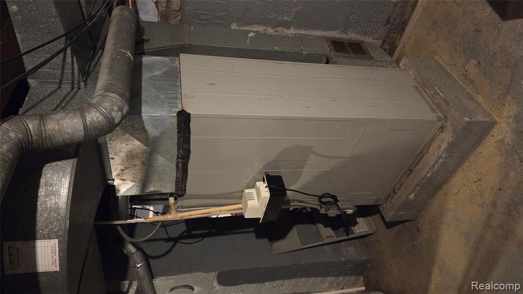 838 Clinton Street Property Photo 16
