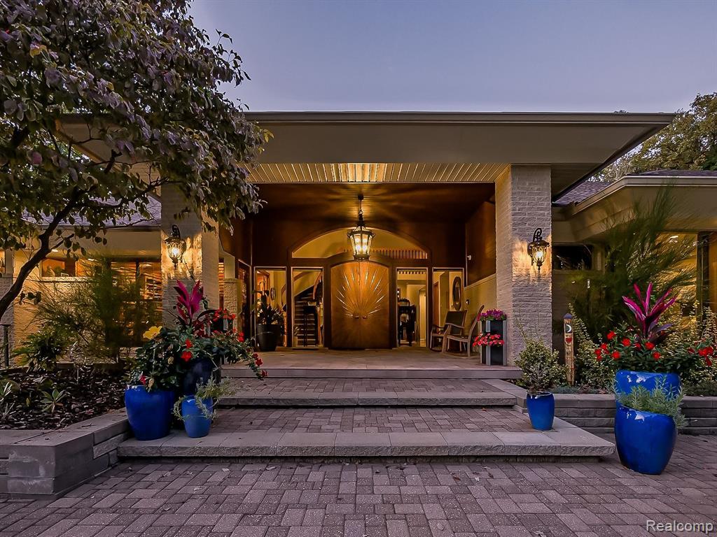 17477 Iris Circle Property Photo 6