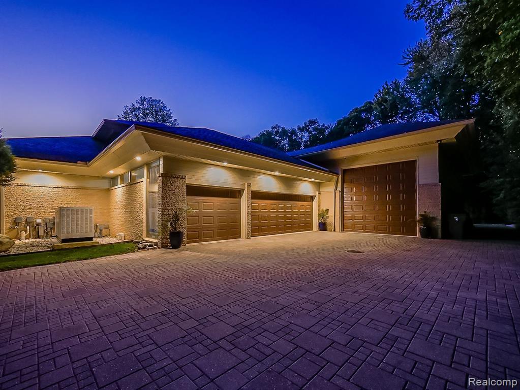 17477 Iris Circle Property Photo 7