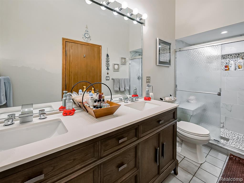 17477 Iris Circle Property Photo 45