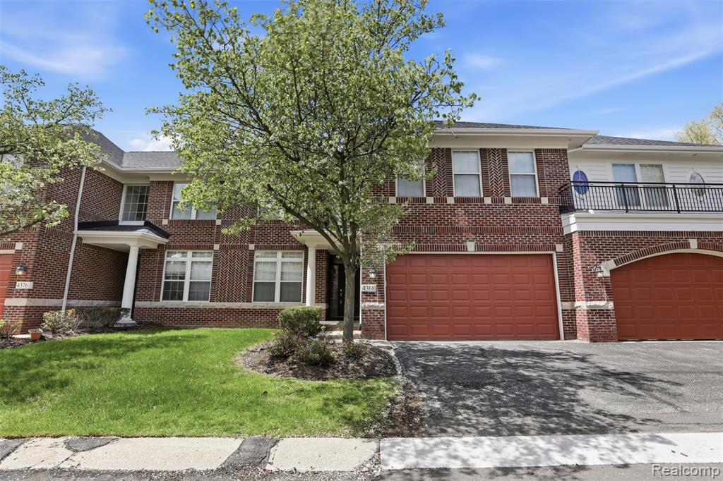 4368 Gateway Circle Property Photo 1