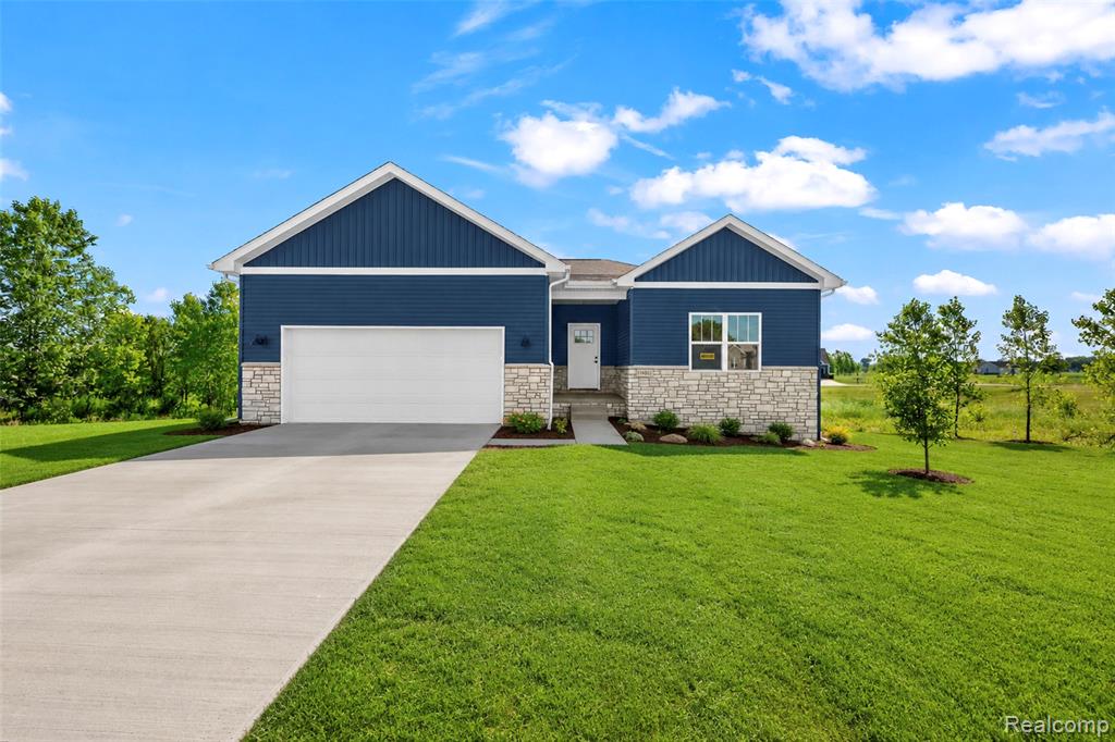 10020 Santa Lucia Court Property Photo 1