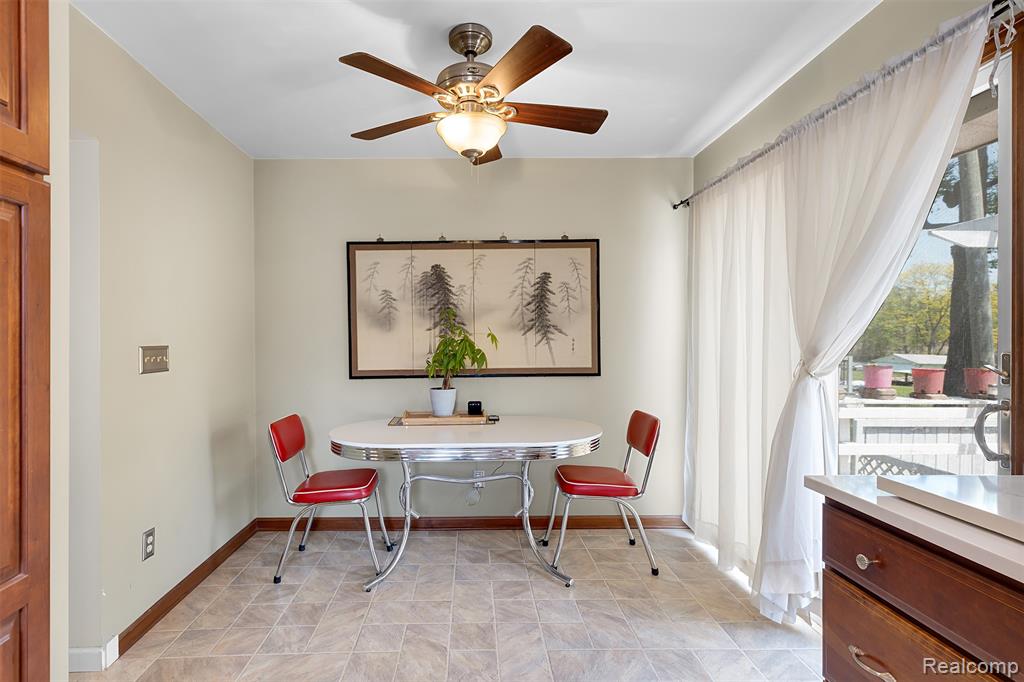 22827 Meridian Road Property Photo 23