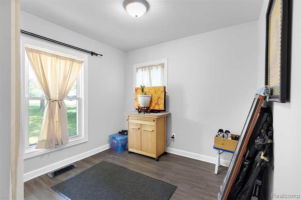 22827 Meridian Road Property Photo 26