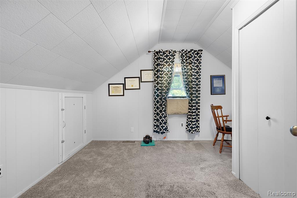 22827 Meridian Road Property Photo 31
