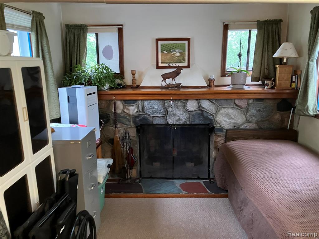5893 Cribbins Road Property Photo 18