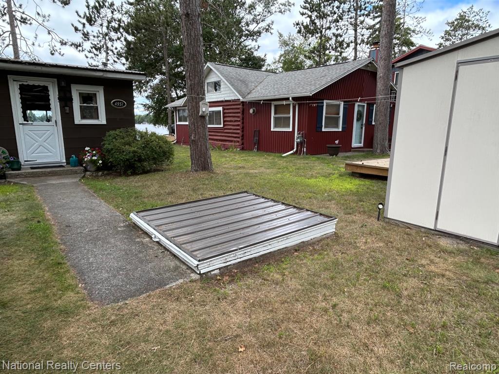 4951 Kokosing Road Property Photo 7