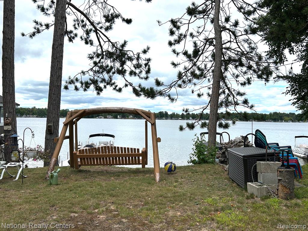 4951 Kokosing Road Property Photo 14