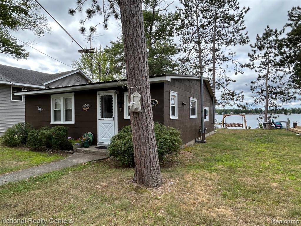 4951 Kokosing Road Property Photo 15