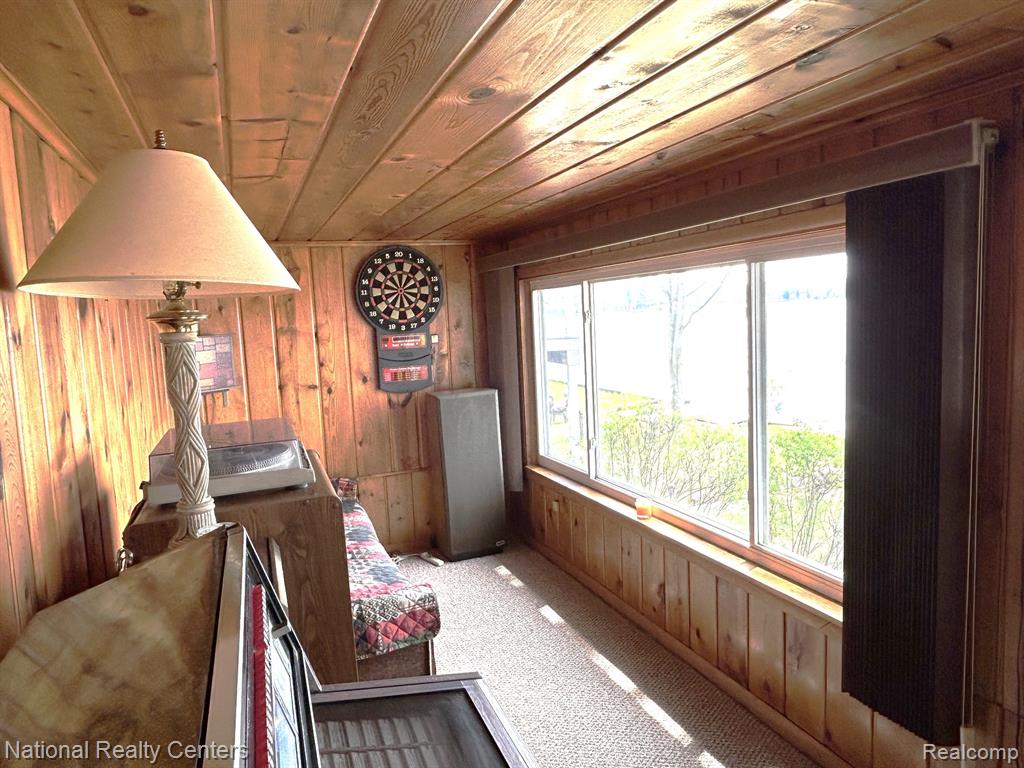 4951 Kokosing Road Property Photo 23