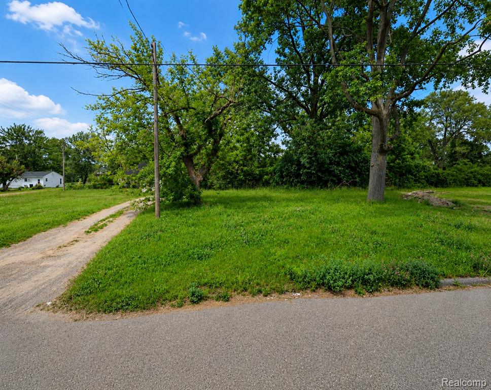 1182 W Juliah Avenue Property Photo 1