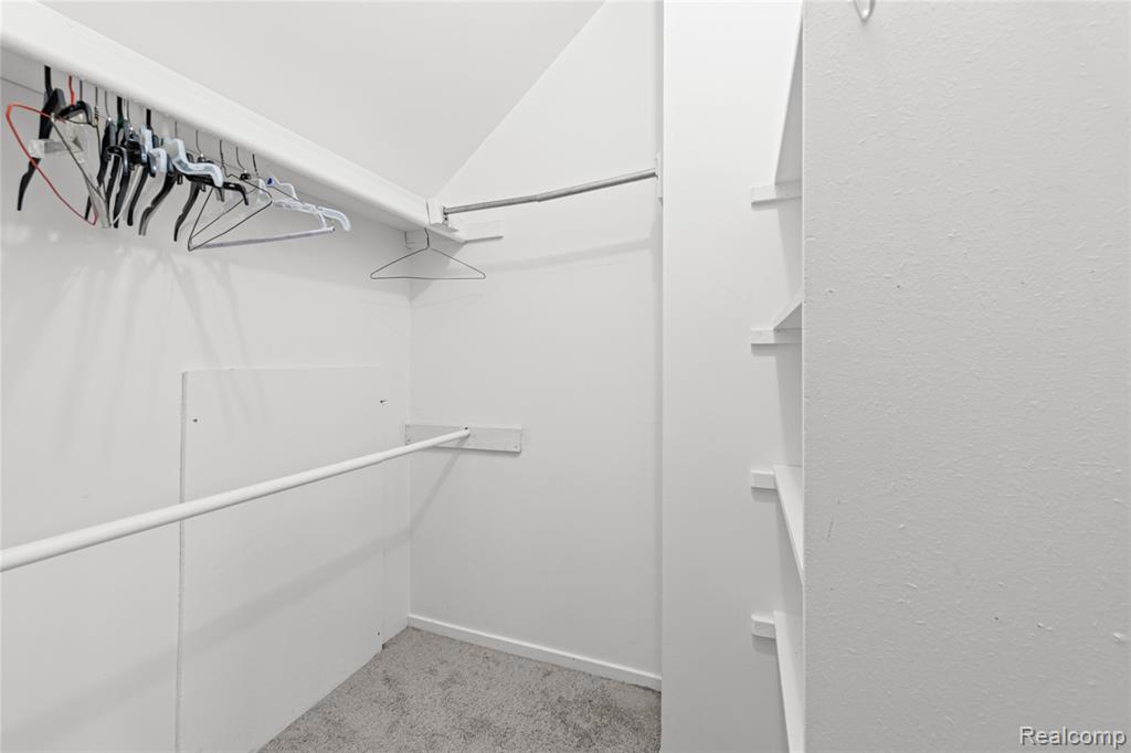 3779 Heritage Parkway Property Photo 11